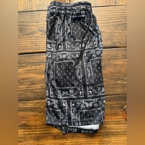 Black Bandana Print Drawstring Shorts (S)